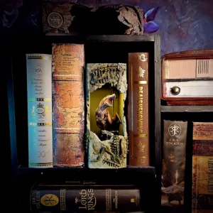 Tyrannosaurus Rex (T-Rex) Book Nook – Jurassic World