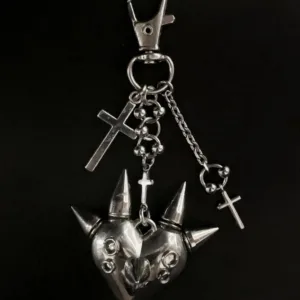 Relic Heart Gothic Keychain with Spikes – Handmade Dark Metal Cross Detail
